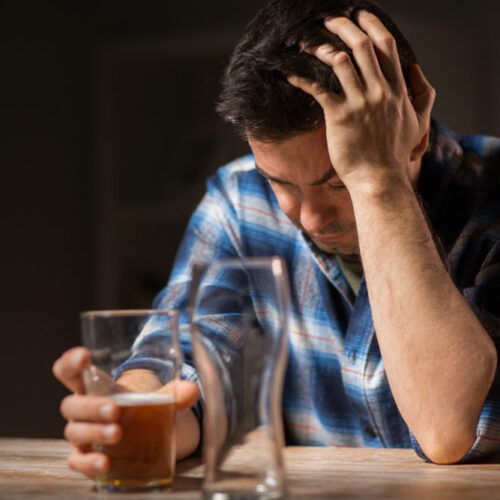 9 health issues caused by alcohol addiction