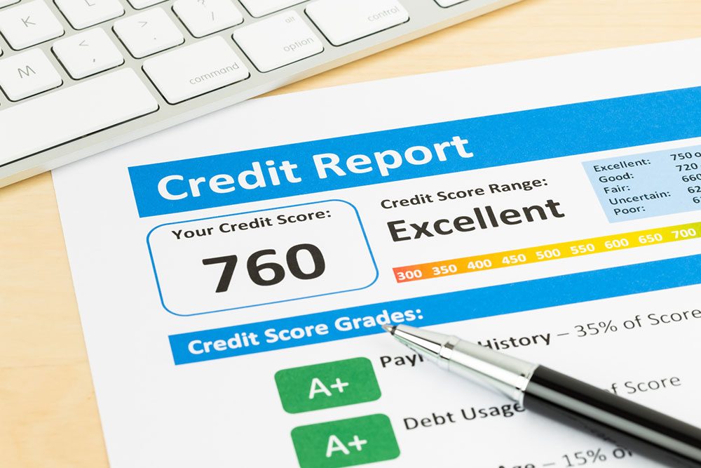 Using a credit card to build a good credit score